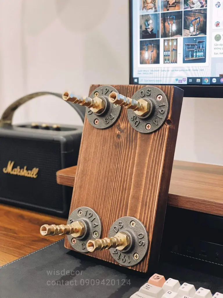 Giá đỡ loa để bàn vintage