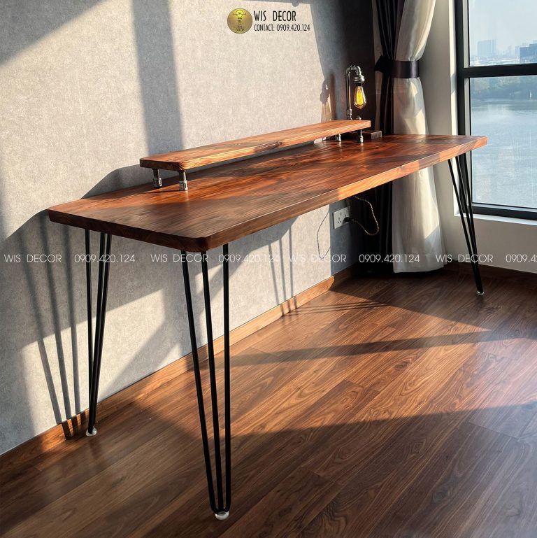 5 Mẫu bàn làm việc gỗ tự nhiên vintage 2023 giúp không gian làm việc trở nên ấn tượng, độc đáo hơn 2 bàn làm việc gỗ thông