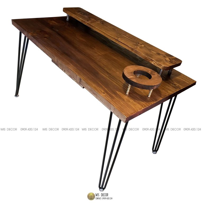 bàn gỗ thông ngăn kéo cổ điển